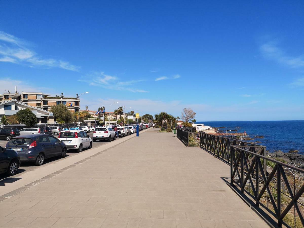 La Lampara * Aci Castello